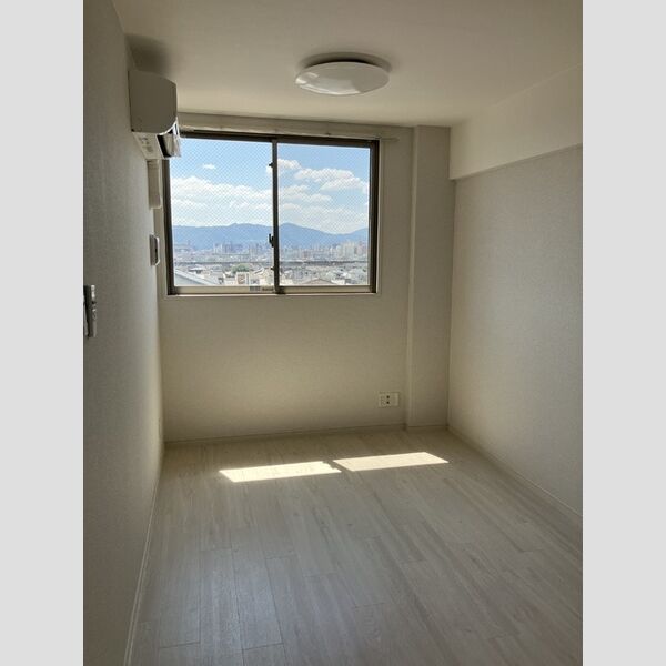 カスタリア壬生 室内写真1