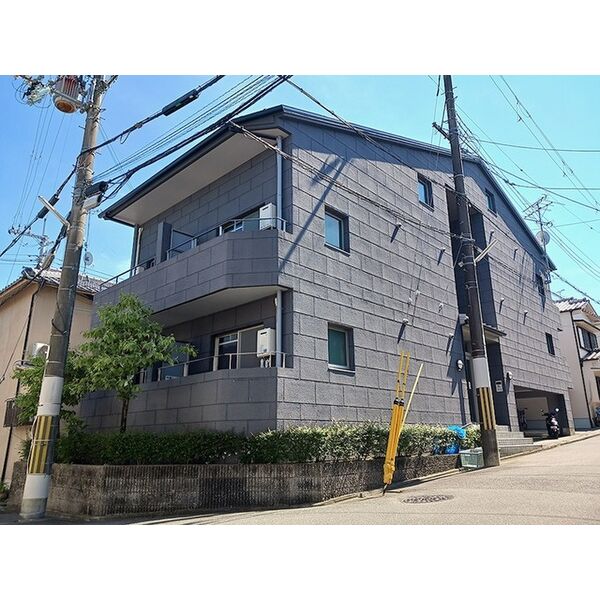 ピュアホーク 建物画像