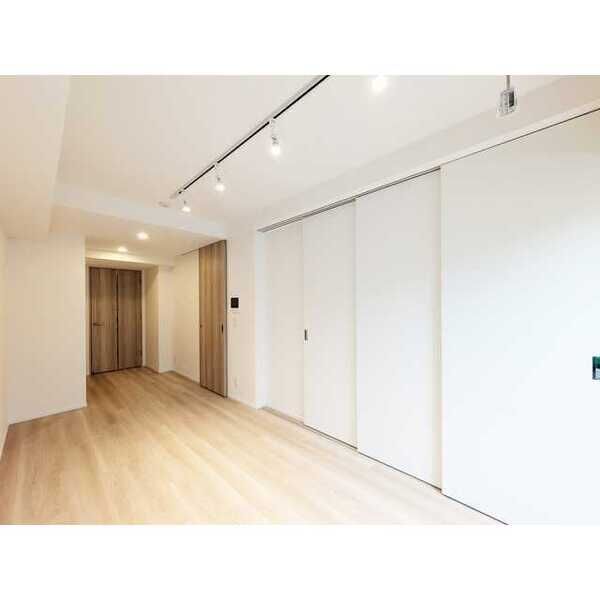 ORME COURT YOTSUYA 室内写真1