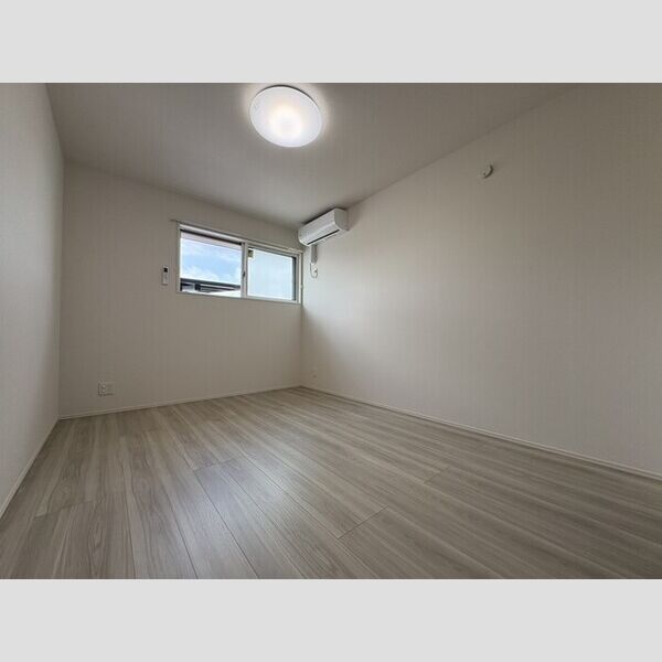 RETOLIA瓦口WEST 室内写真6