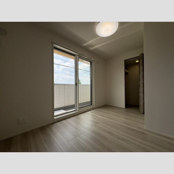 RETOLIA瓦口WEST 室内写真3