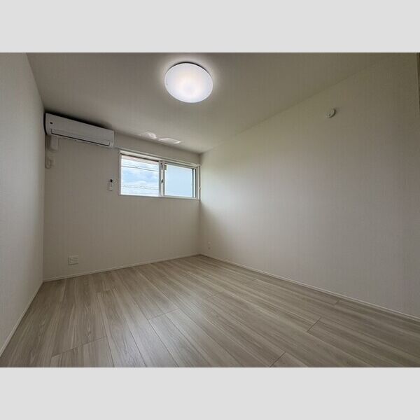 RETOLIA瓦口WEST 室内写真5