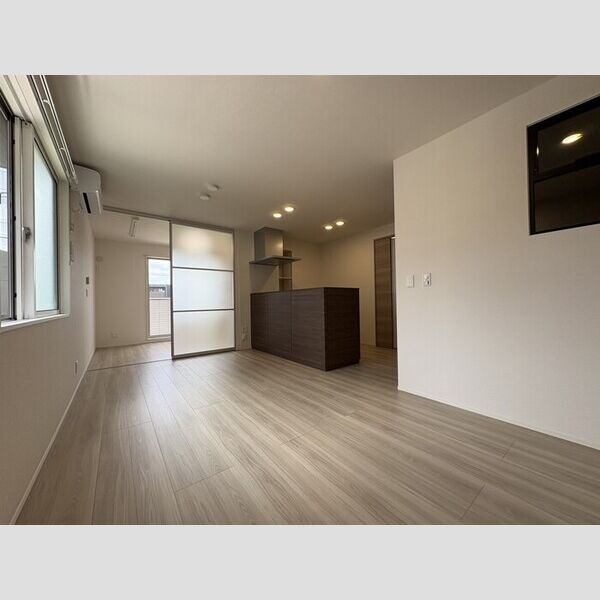 RETOLIA瓦口WEST 室内写真8