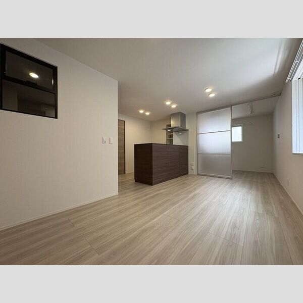 RETOLIA瓦口WEST 室内写真8