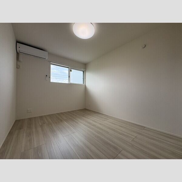 RETOLIA瓦口WEST 室内写真3