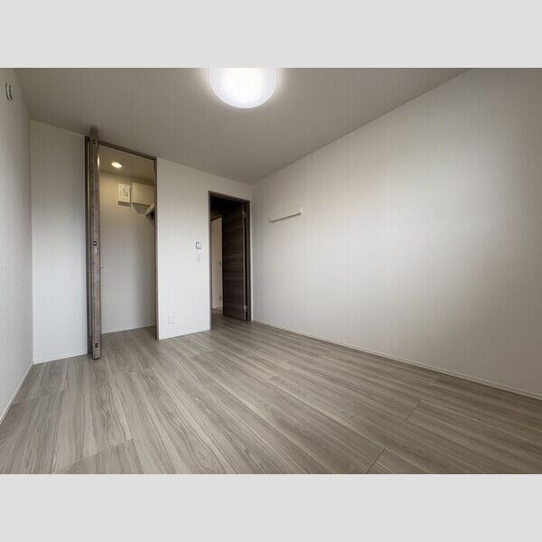 RETOLIA瓦口WEST 室内写真6