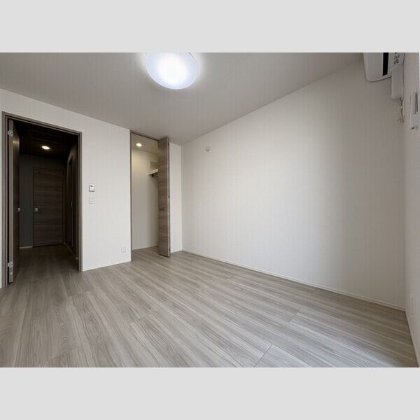 RETOLIA瓦口WEST 室内写真5