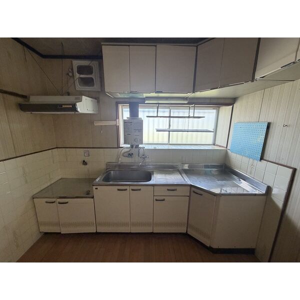 岩出市新田広芝戸建 室内写真3