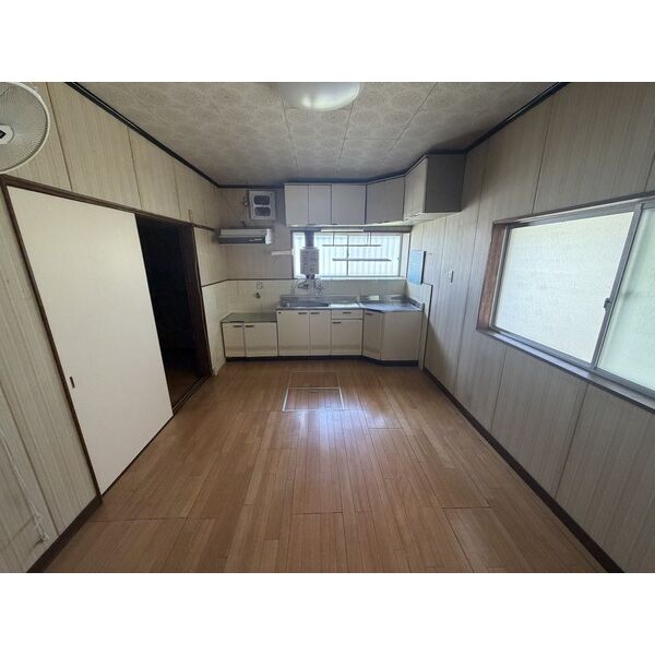 岩出市新田広芝戸建 室内写真4