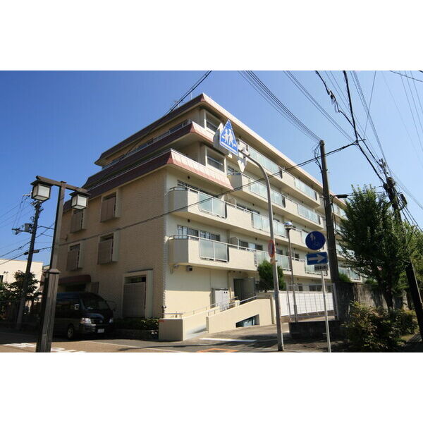 日商岩井池田マンション