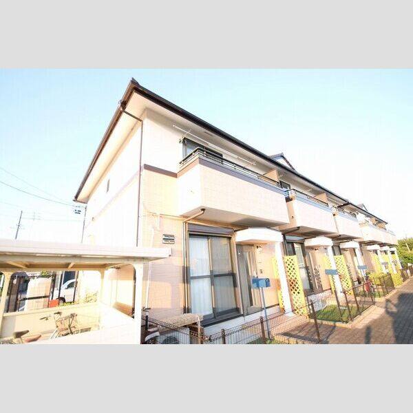 ファミール　新 建物画像