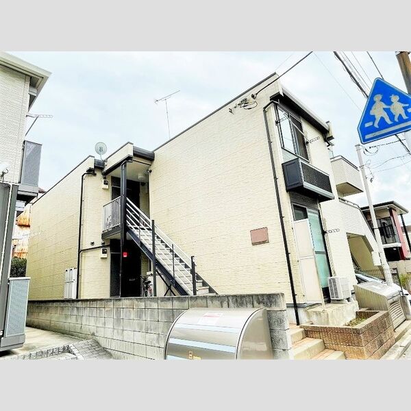 レオパレスアーバン貮番館 建物画像