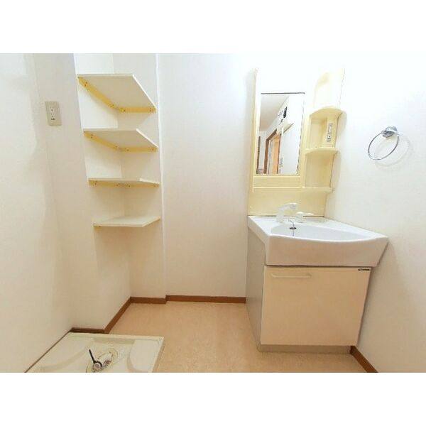 NEU HAUSⅡ 室内写真4