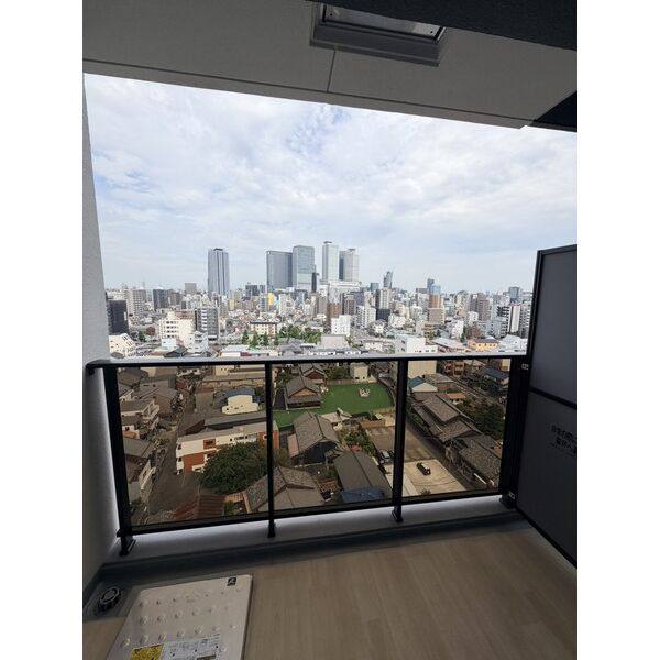 メイクスアート名駅WEST 室内写真10