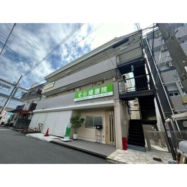 亀岡マンション 建物画像