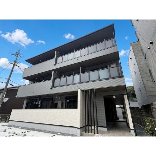 クレール蒼天 建物画像