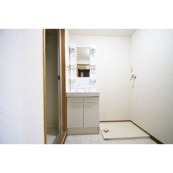 Twin Avenue B棟 室内写真3