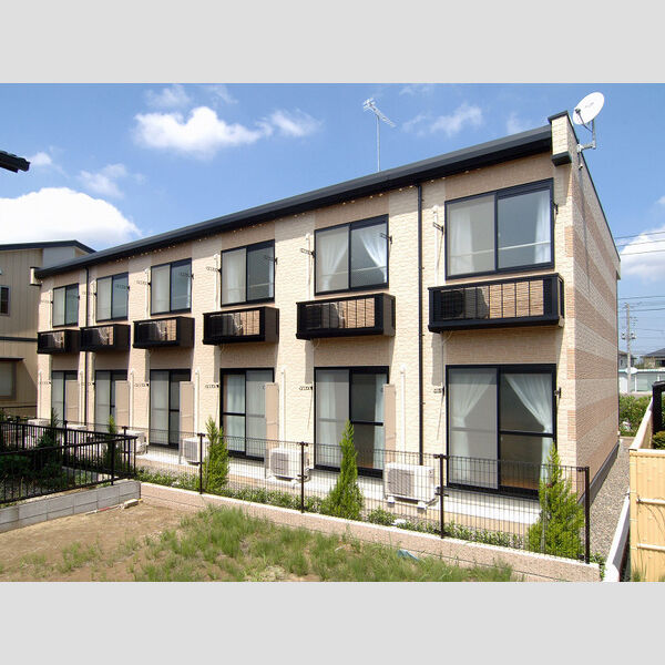 レオパレス下中里 建物画像