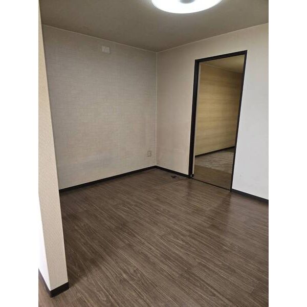 喜志新家町1丁目貸家 室内写真2