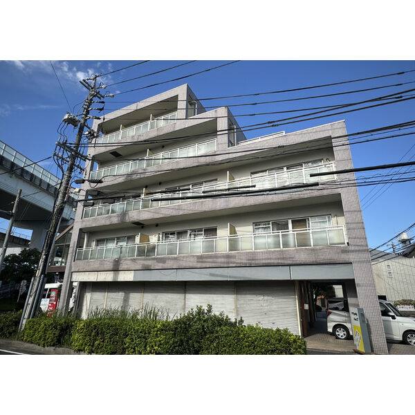 ステップフィールド 建物画像