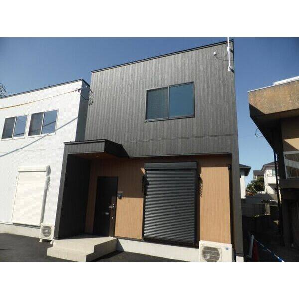 長久手市戸建賃貸　黒の家