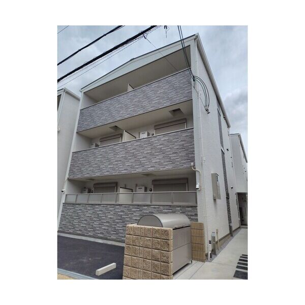 フォレストクリエオーレ城垣町弐番館 建物画像
