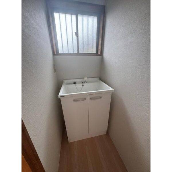 亀山市関町戸建 室内写真6