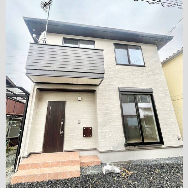 荒尾町戸建 建物画像