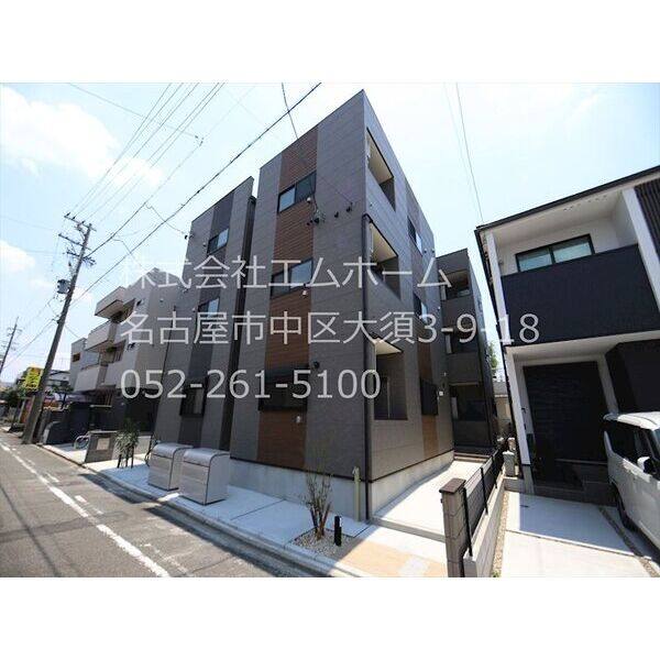 ルミナス中村 (2棟並び西側) 建物画像