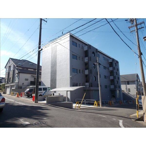 パークウエスト上社 建物画像