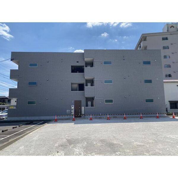 サンクレール八田 建物画像