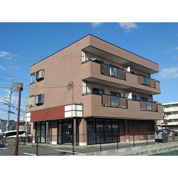 パレ アンソレイエ 建物画像