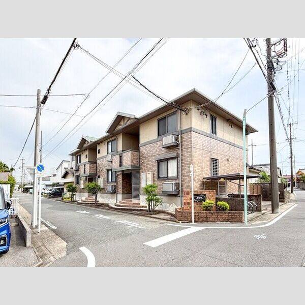 リラッサンテⅡ 建物画像