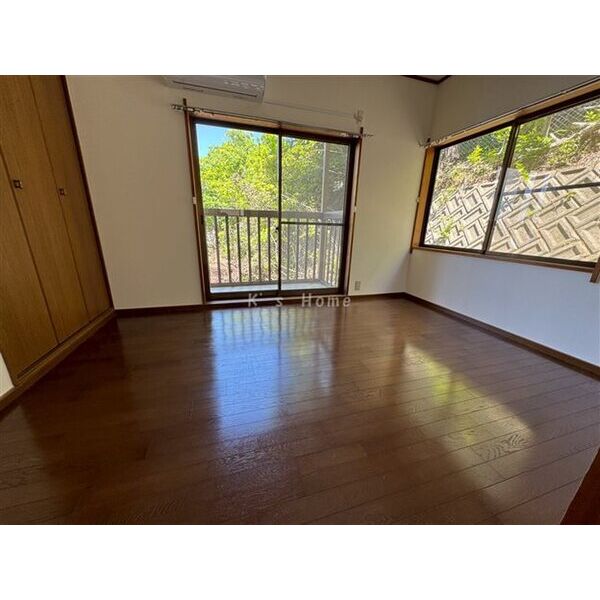 緑町3丁目アパート 室内写真3