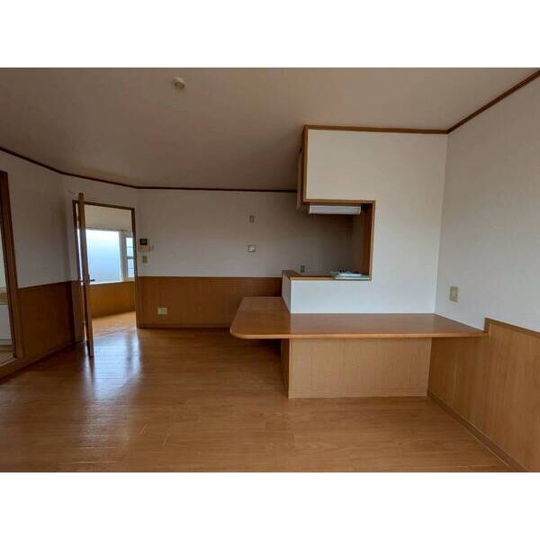 BILLION HILLS 263 室内写真2