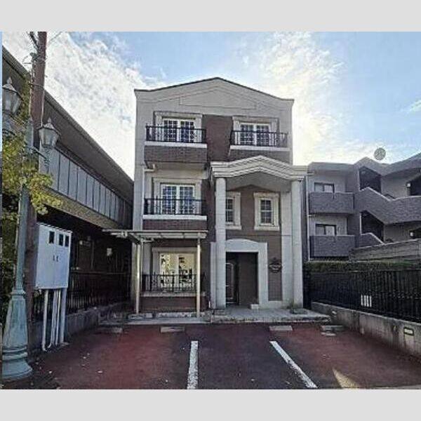 Greenwich　House G号室 建物画像