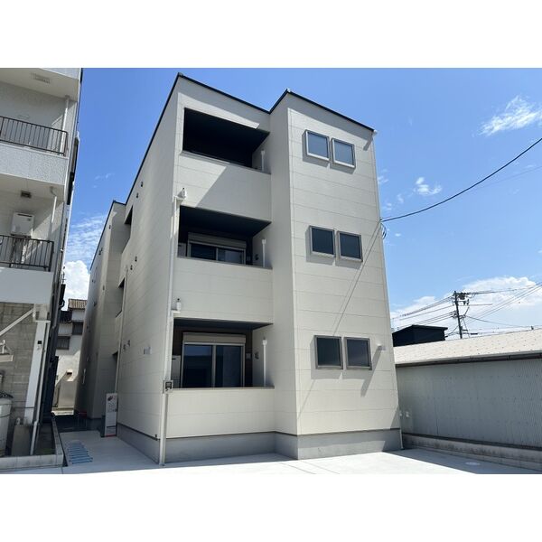 ジーメゾン岸和田上町 建物画像