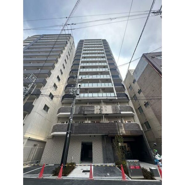 エスリード難波ザ・ブライト 建物画像