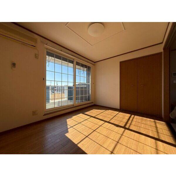 シャルマン弐番館 室内写真2