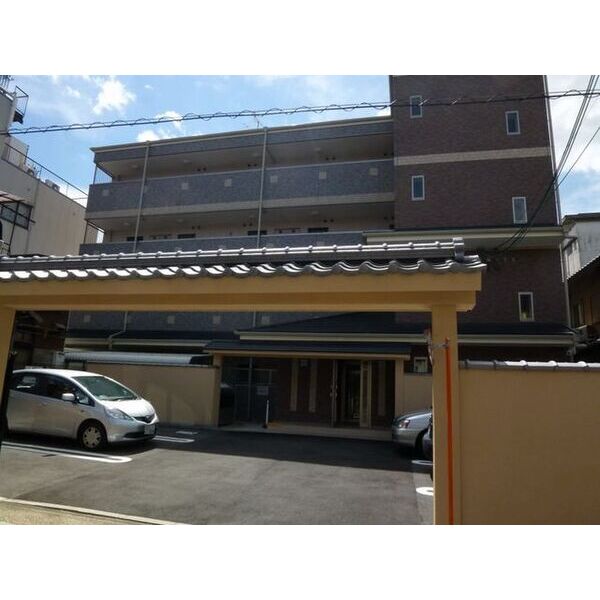ヌウボー塩小路