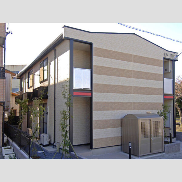レオパレスFine R 建物画像