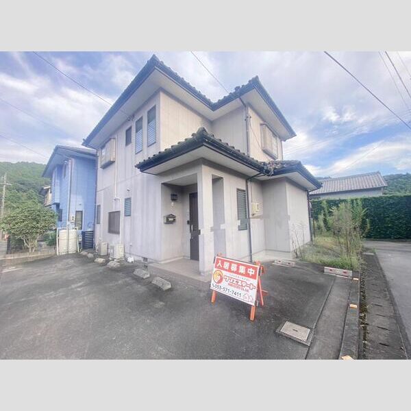 奥山貸家