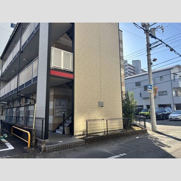 レオパレス高島町 室内写真3