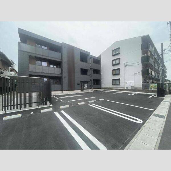 D-avance 柱六番町Ⅲ