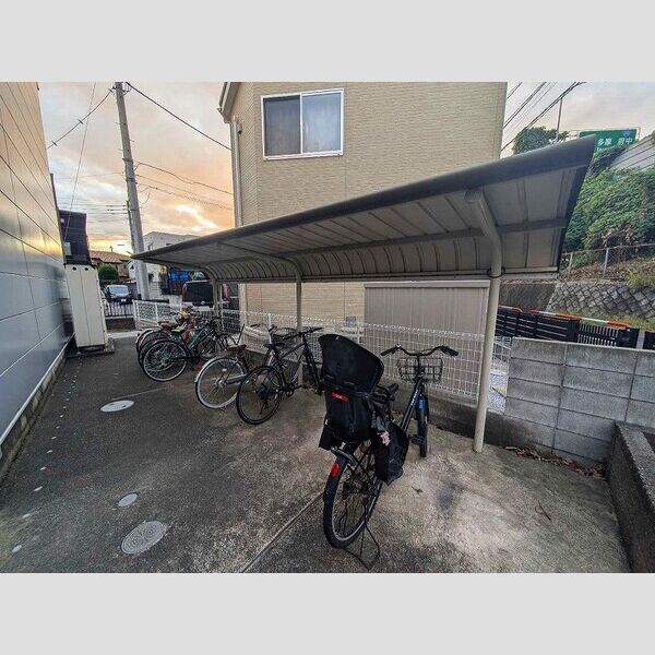 レオパレスキャトル セゾン 室内写真5