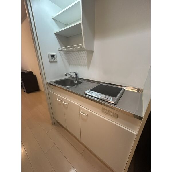 エステムコート大手前レシェンテ 室内写真2