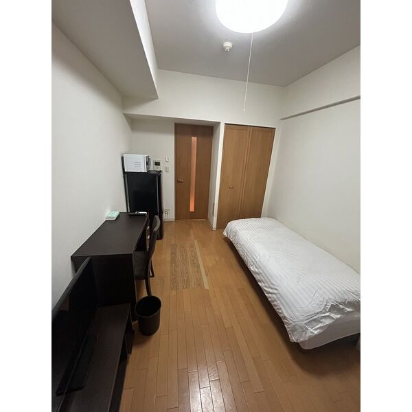 エステムプラザミッドプレイス 室内写真1