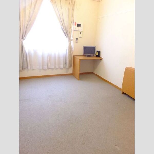 レオパレスフローラ 室内写真8