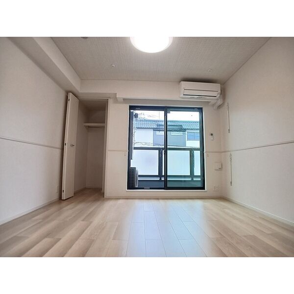 ヒカルサ尼崎栗山町 室内写真8
