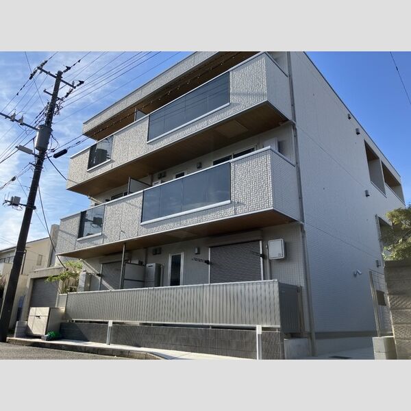 D-ROOM汐見丘α 建物画像